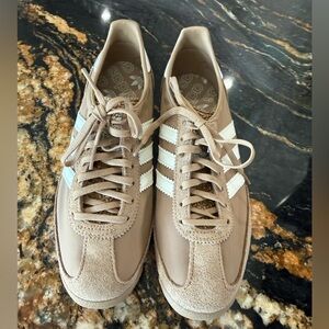 Adidas SL 72 OG Shoes - 6.5.                 Cardboard / Off White / Gum